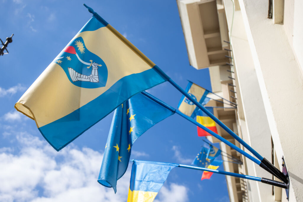 Steagul județului Covasna rămâne oficial. „Este clar că s-a dorit încingerea spiritelor”