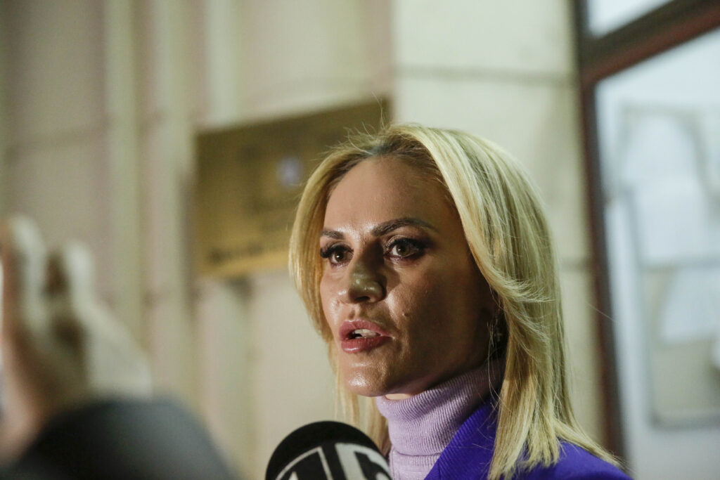 Căminele groazei. Gabriela Firea și-a dat demisia, președintele Iohannis a semnat