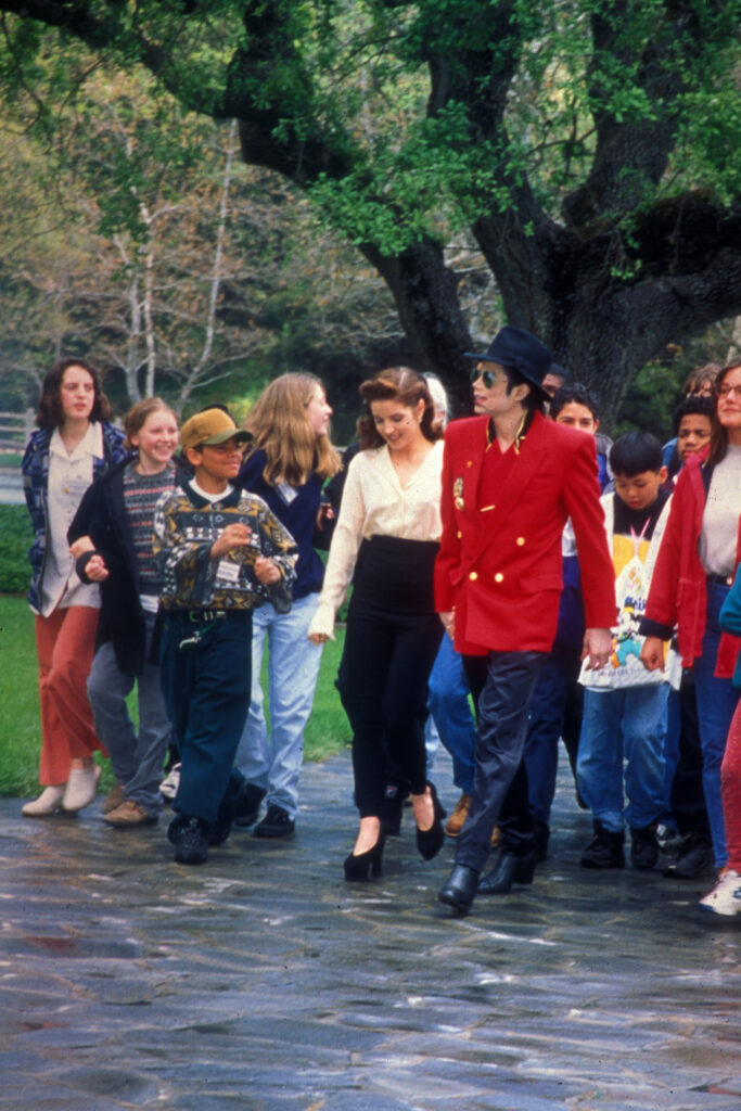 Breaking News. Lisa Marie Presley, fiica lui Elvis Presley, a murit la 54 de ani. A fost soția lui Michael Jackson