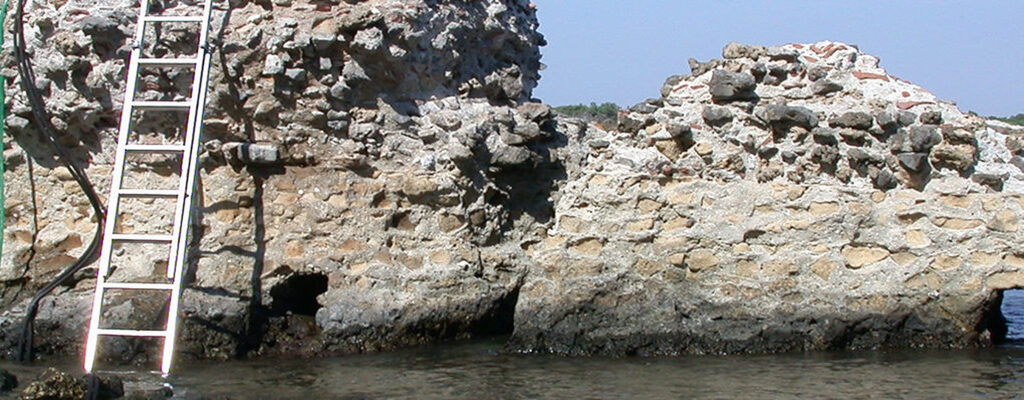 Secretul betonului pe care romanii l-au folosit şi a rezistat milenii întregi: cenuşa vulcanică