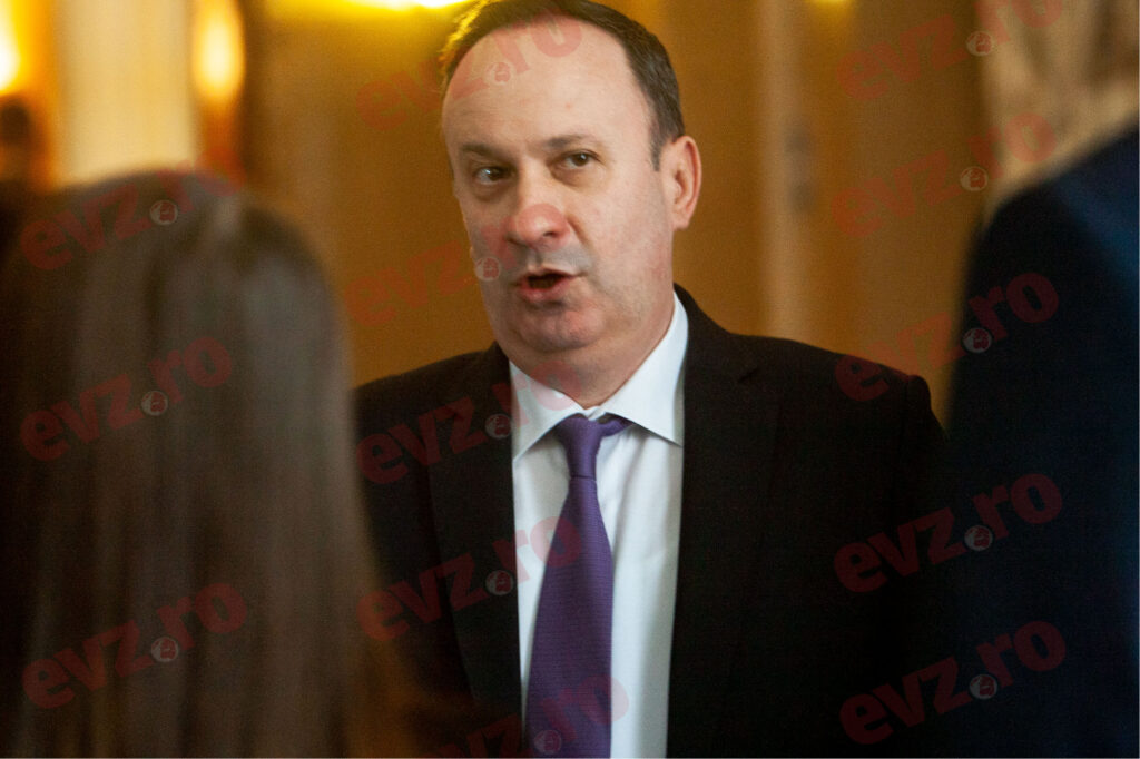 Ministerul Finanțelor a calculat greșit bugetul pentru anul 2023. Adrian Câciu cere să fie tăiate cheltuieli de 20 de miliarde de lei