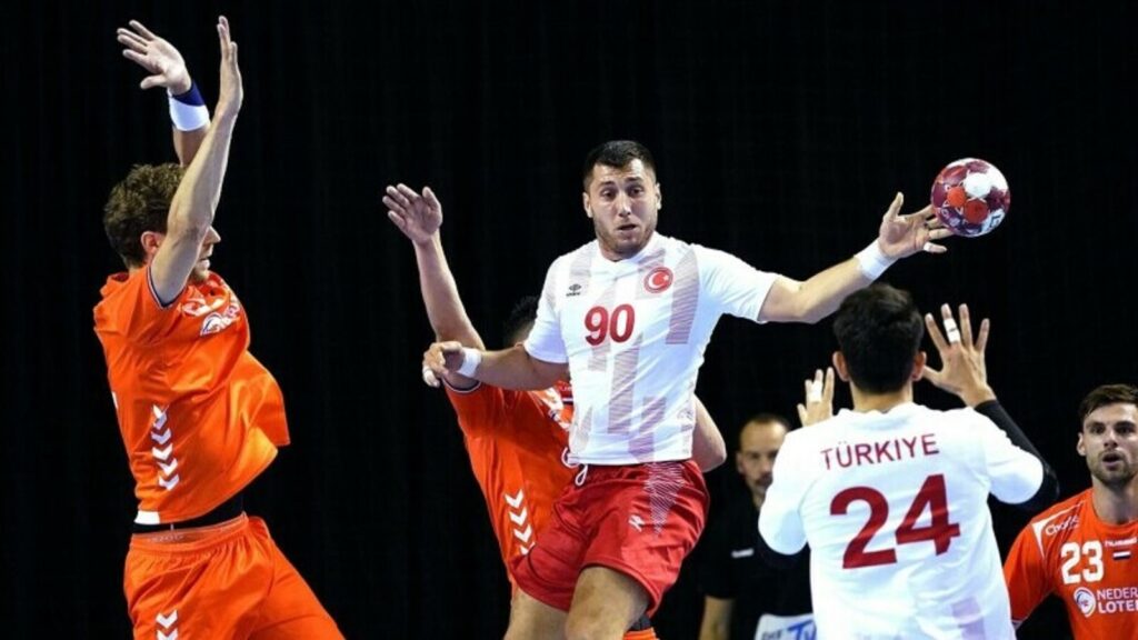 Fost handbalist la CSU Suceava, găsit mort sub ruinele casei sale din Turcia, alături de soție și de copil