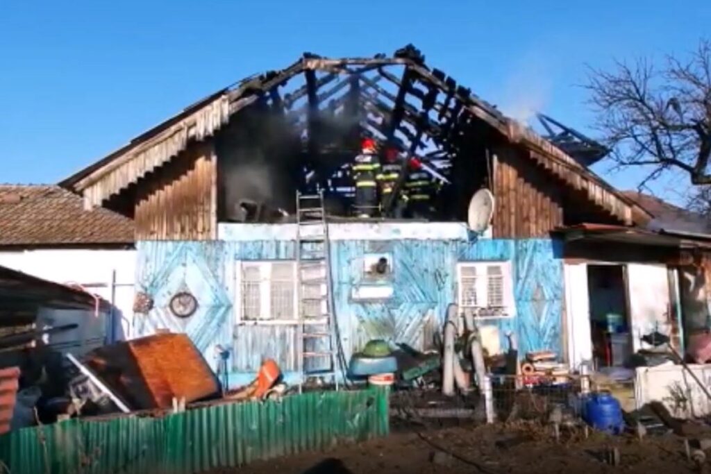 Familie scoasă pe brațe din flăcări. Mama abia născuse, iar pe lângă sugar mai erau doi copii. Tatăl are picioarele amputate