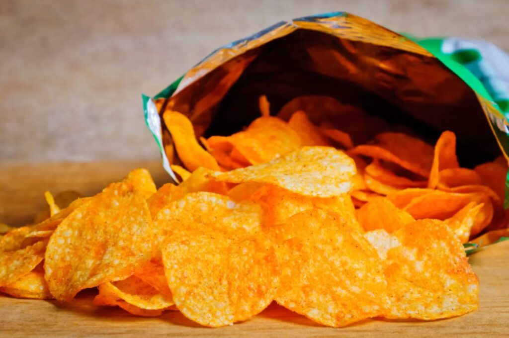 Cât de nocive ar fi chipsurile, potrivit unui cercetător britanic