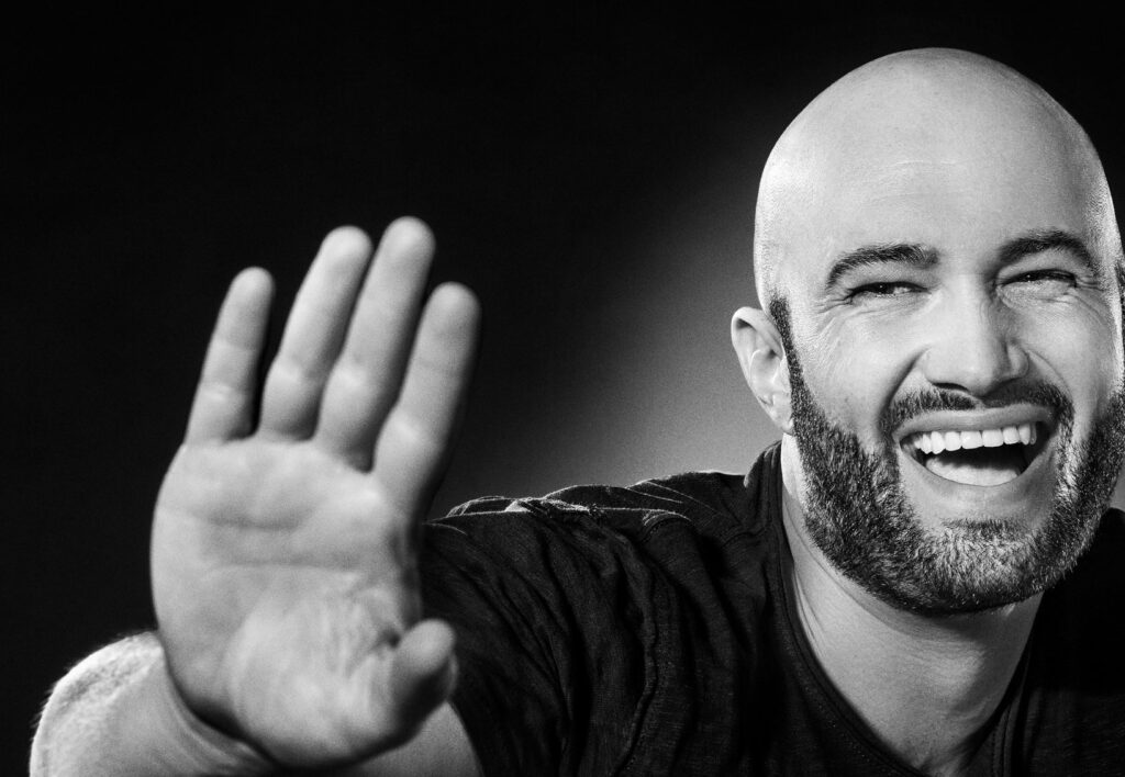 Mihai Bendeac revine în televiziune. Va apărea la un nou show la Pro TV, alături de un bun prieten