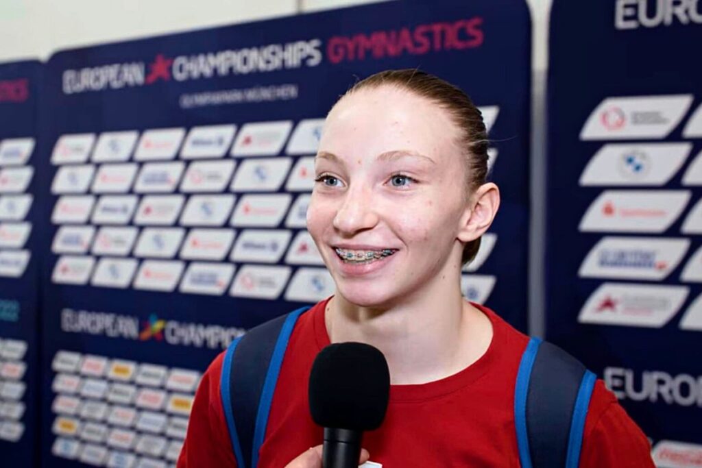 Noua stea a gimnasticii românești. A câștigat toate cele 6 medalii de aur