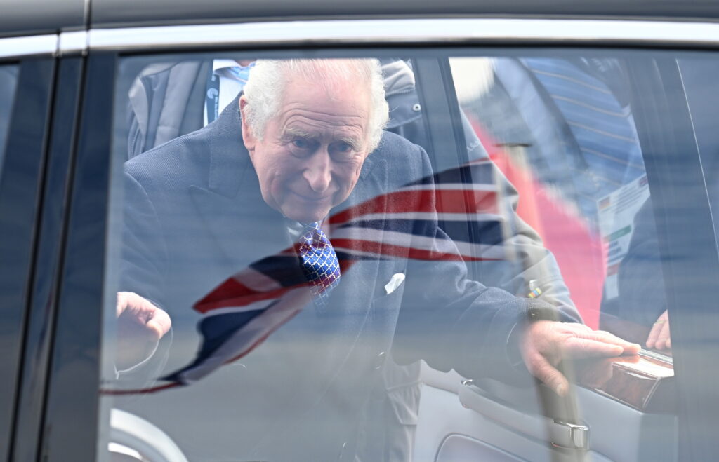 Încoronarea Regelui Charles. Participare în premieră a unui preşedinte irlandez la încoronarea unui rege britanic