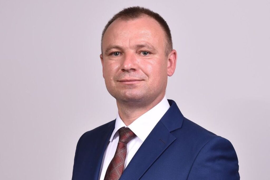 O nouă trădare pe scena politică. Un primar USR anunţă că va candida pe listele PNL: „Am fost şi rămân om de cuvânt”