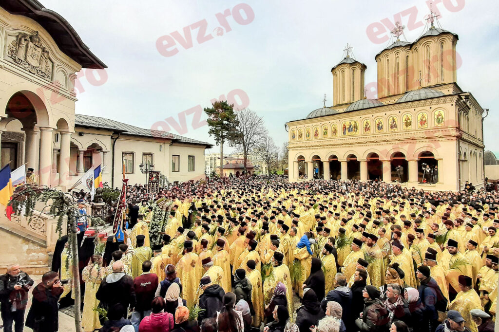 Duminica Floriilor, intrarea lui Iisus Hristos în Ierusalim. Începe Săptămâna Patimilor