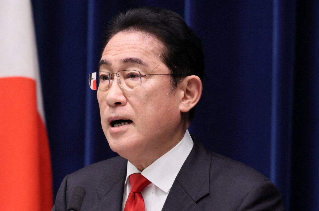 O demisie așteptată. Premierul japonez Fumio Kishida a anunțat că renunță