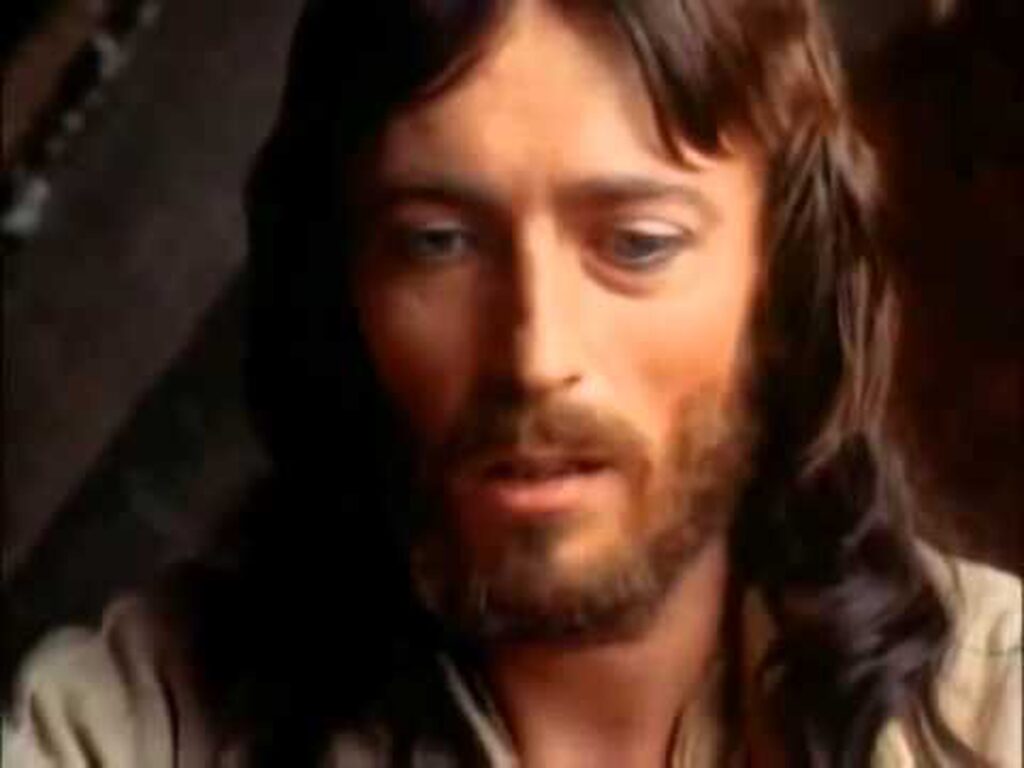 Robert Powell, actorul din Iisus din Nazareth, la 48 de ani de la premieră. Video