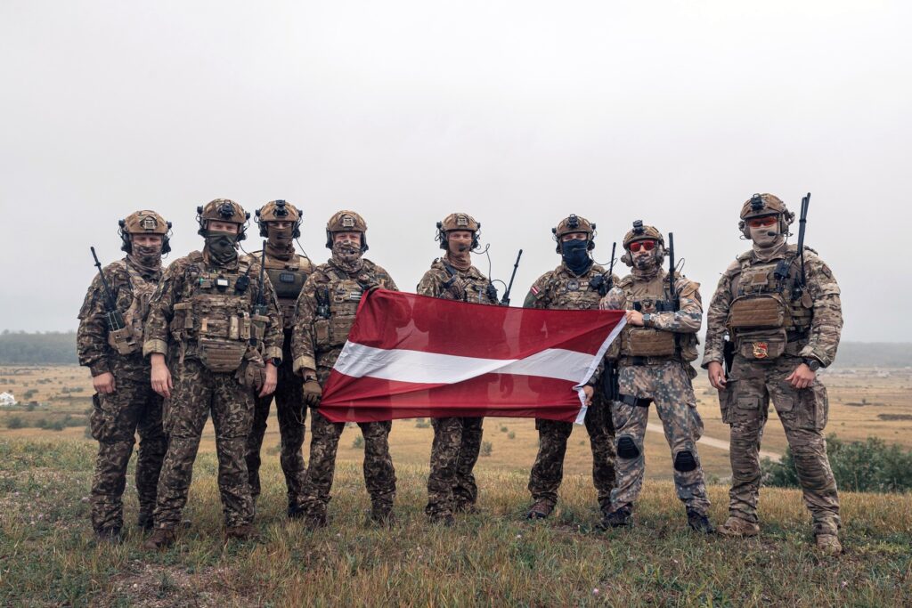 O țară din Europa introduce stagiul militar obligatoriu. Parlamentul a votat propunerea făcută de Ministerul Apărării