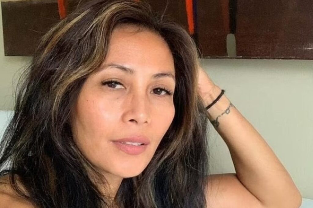 O femeie din Canada are 55 de ani, dar pare cu 30 de ani mai tânără. Secretul antrenoarei de fitness