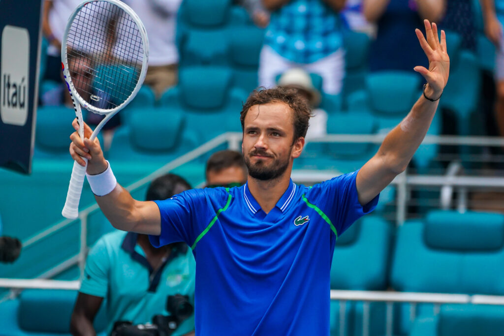 Indian Wells. Medvedev l-a învins pe Alcaraz și merge în finala cu Sinner