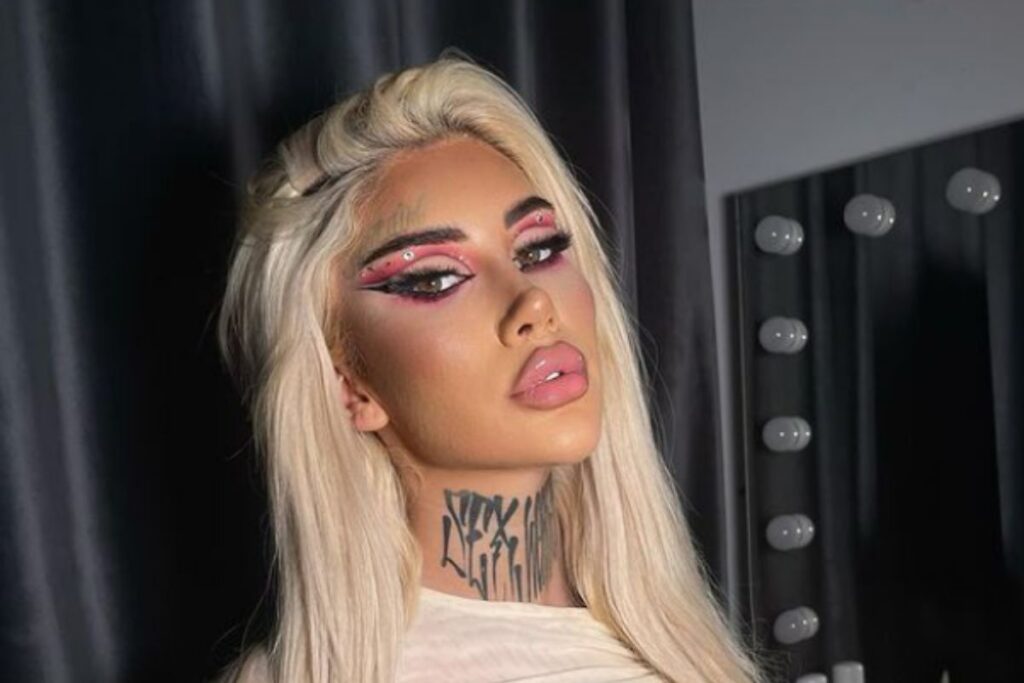 Bia Khalifa a trecut peste despărțirea de Fulgy. Este într-o relație cu un artist internațional