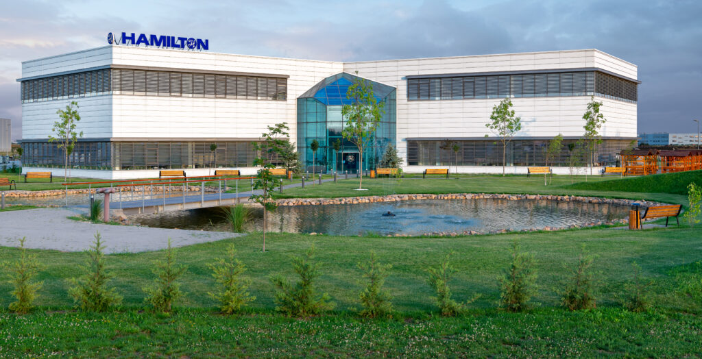 Top 100 Performeri din Sănătate. Ciprian Ractei, director general Hamilton Central Europe: „Domeniul în care activăm este o provocare în sine”