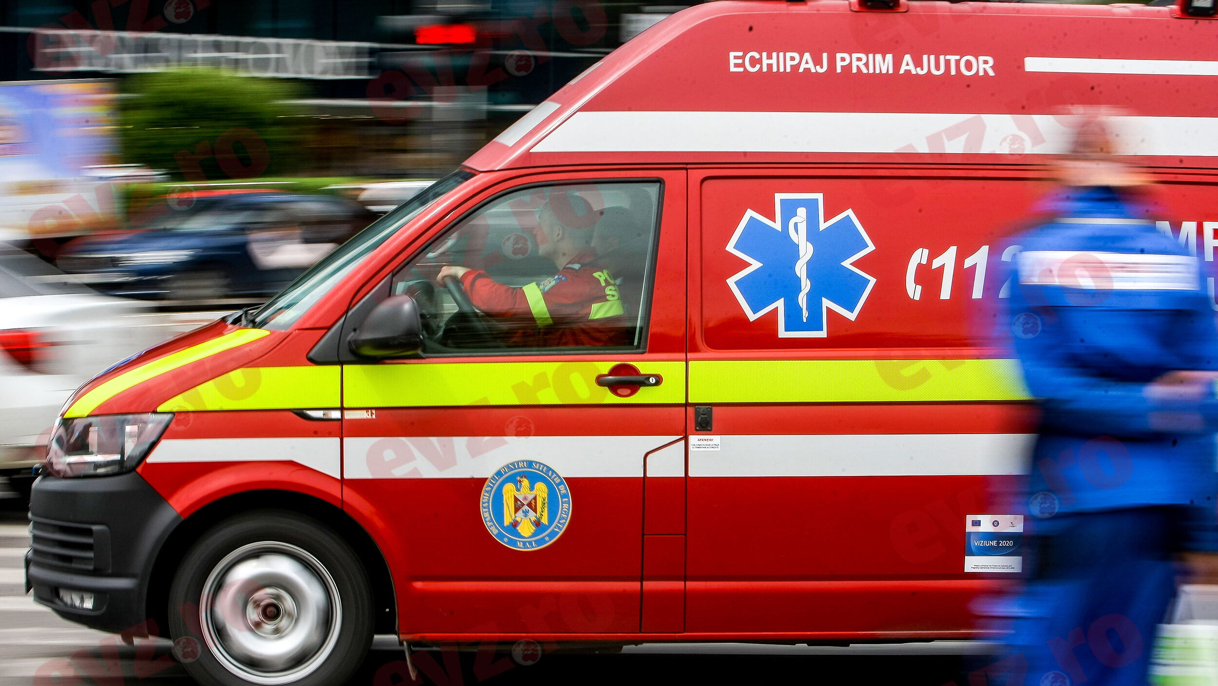 Accident mortal pe  DN 1. Un autotren s-a răsturnat și a blocat total drumul dintre Huedin și Oradea