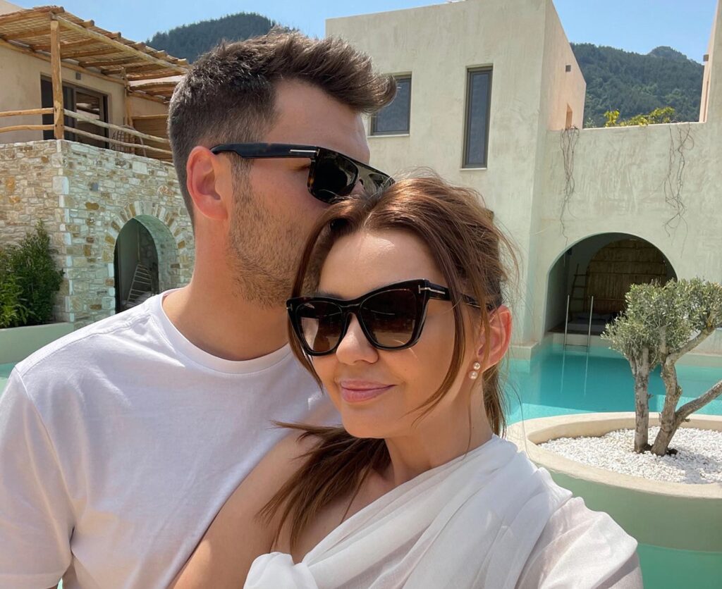 Albertina Ionescu s-a căsătorit în secret. Locul de vis ales de vedeta TVR pentru acest moment important din viața ei