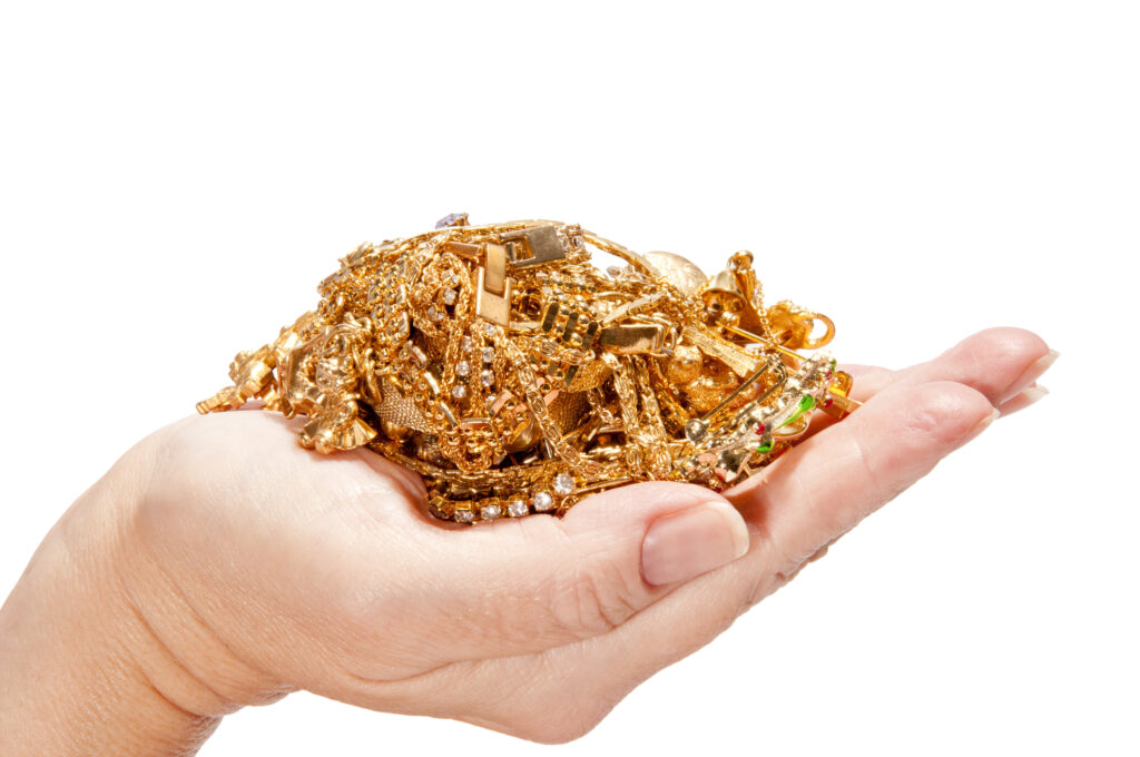 Liderul Deputaților PSD se laudă cu bijuterii. Ce avere are Ciprian Constantin Șerban