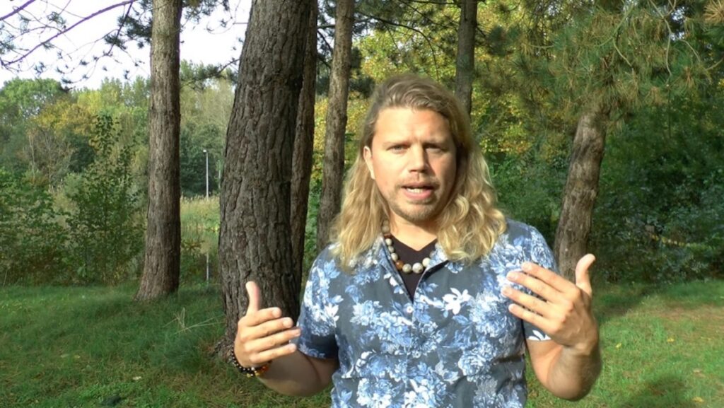 VIDEO. Cum arată olandezul, tatăl a cel puțin 550 de copii, căruia i s-a interzis să mai doneze spermă