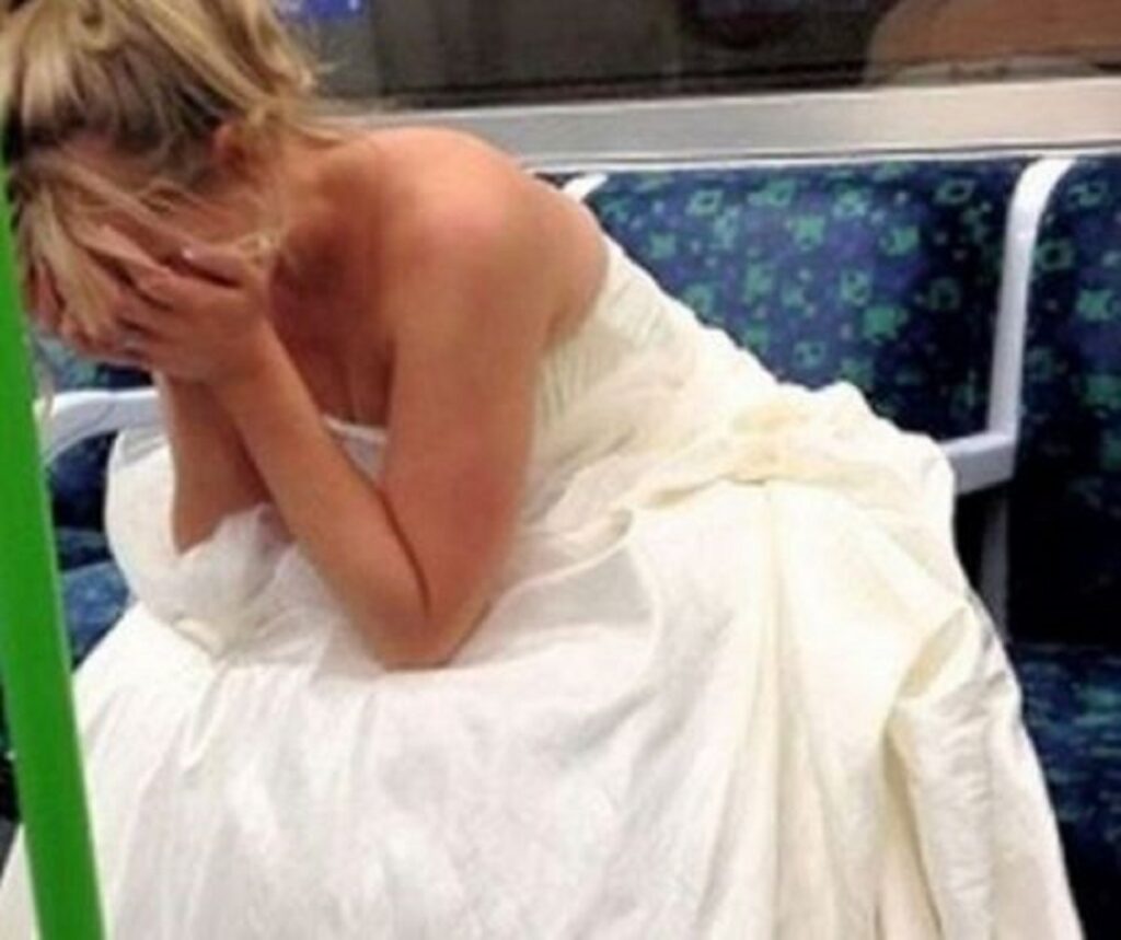 Nuntă cu focuri de armă la Râmnicu Vâlcea: un bărbat a tras asupra mașinii miresei