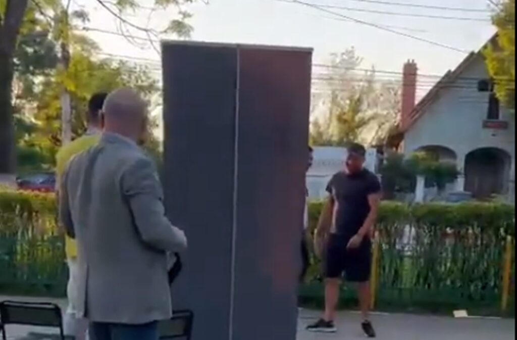 Violențe la Voluntari. O echipă de la AUR a fost atacată de un individ pus pe scandal. Video