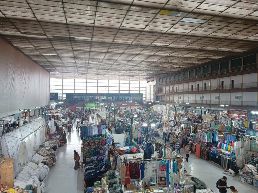 Ce am descoperit comparând prețurile din Piața Obor și un supermarket celebru