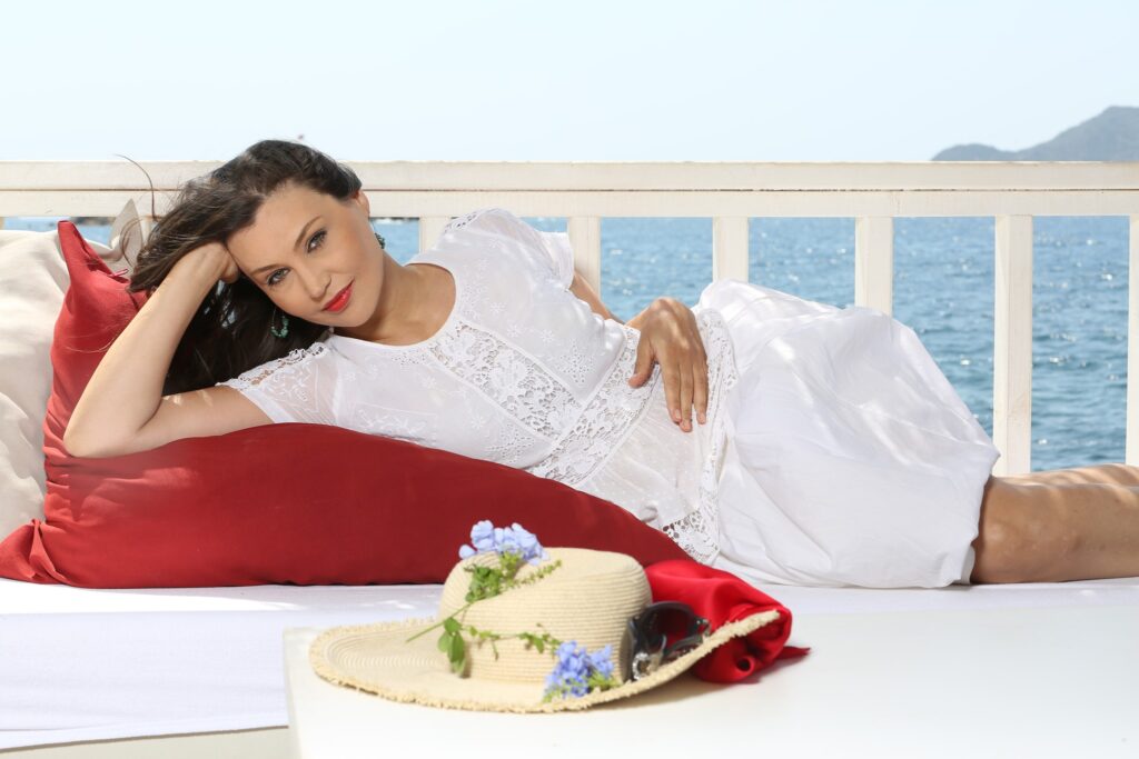 Daniela Nane vorbește despre abuzurile la care a fost supusă în cariera sa, după confesiunea Vioricăi Vodă. Frumusețea sa nu a fost mereu un atu