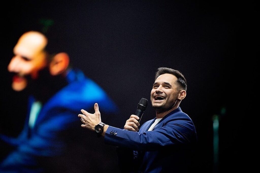 Mihai Rait Dragomir, actorul care dă viață lui Dorel în „Las Fierbinți”, a fost somnambul timp de mai mulți ani. Cum l-a găsit familia