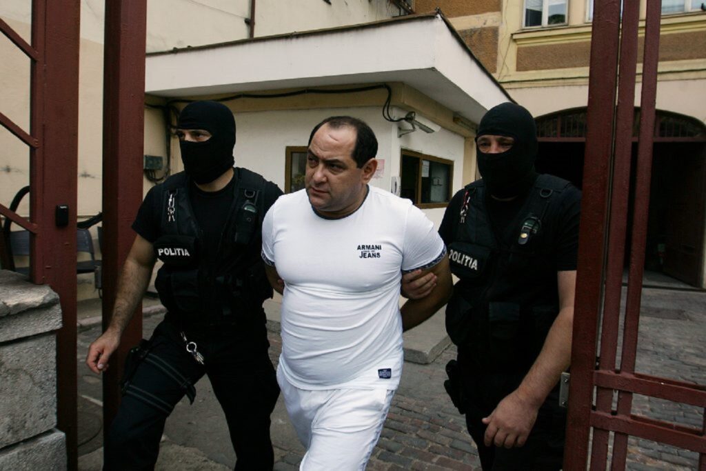 Sandu Geamănu a ajuns la spital. Interlopul dă ordine și după gratii. Ce le-a cerut gardienilor