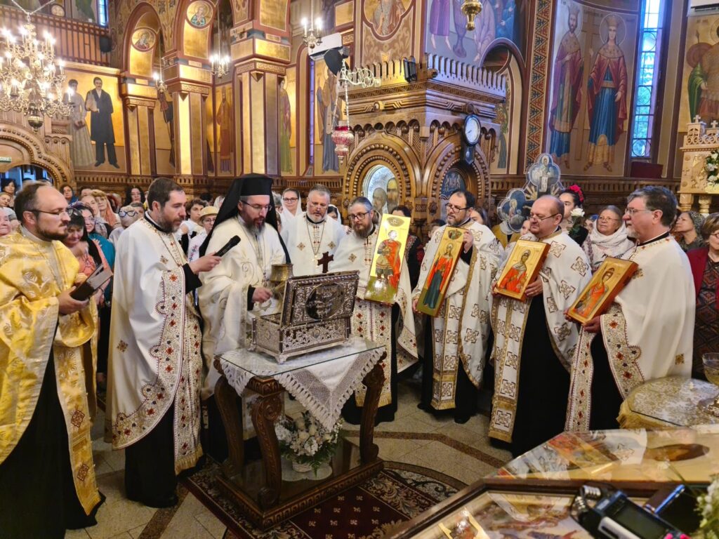 Biserica cu sfinți din inima Capitalei a primit noi Moaște: ale Sfinților Gheorghe și Maria Magdalena