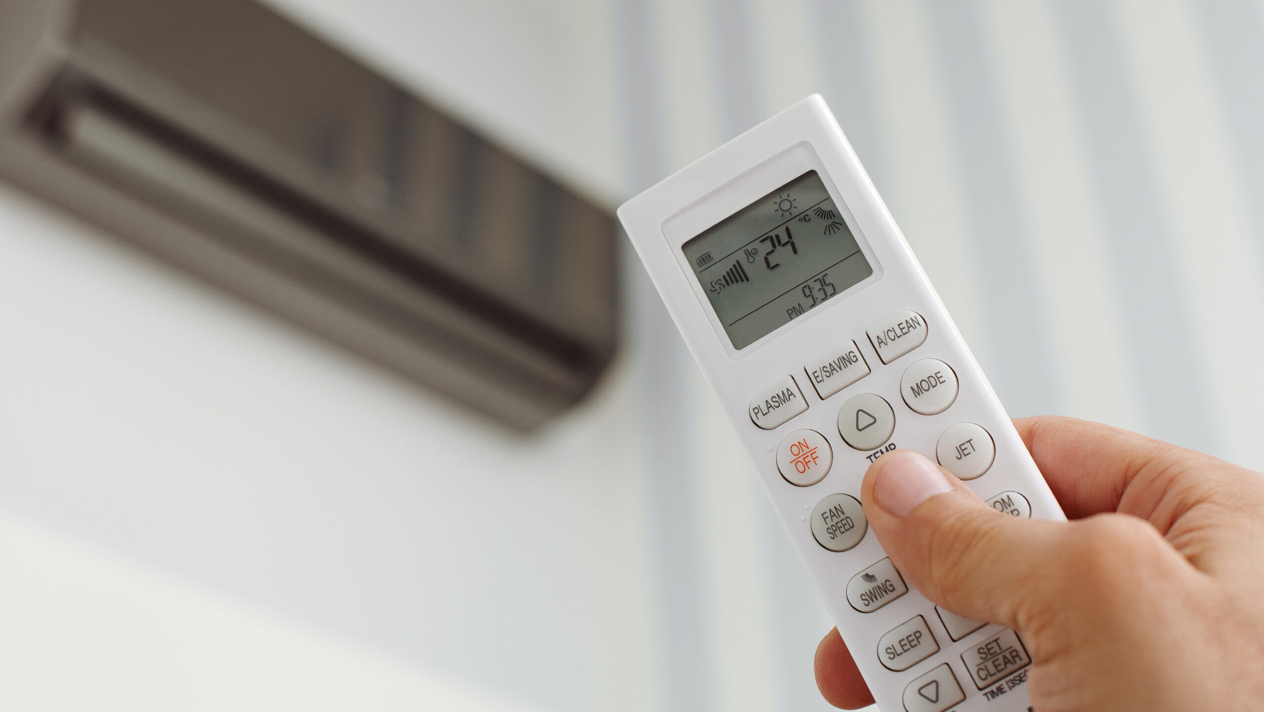 Cât te costă, în 2025, să ții aerul condiționat pornit o zi întreagă. Diferența reală între 23 și 26 de grade