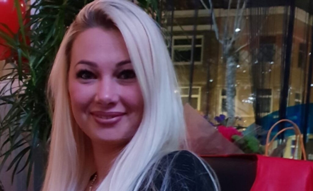 Crimă îngrozitoare în Olanda. O tânără româncă a fost înjunghiată în magazinul unde lucra