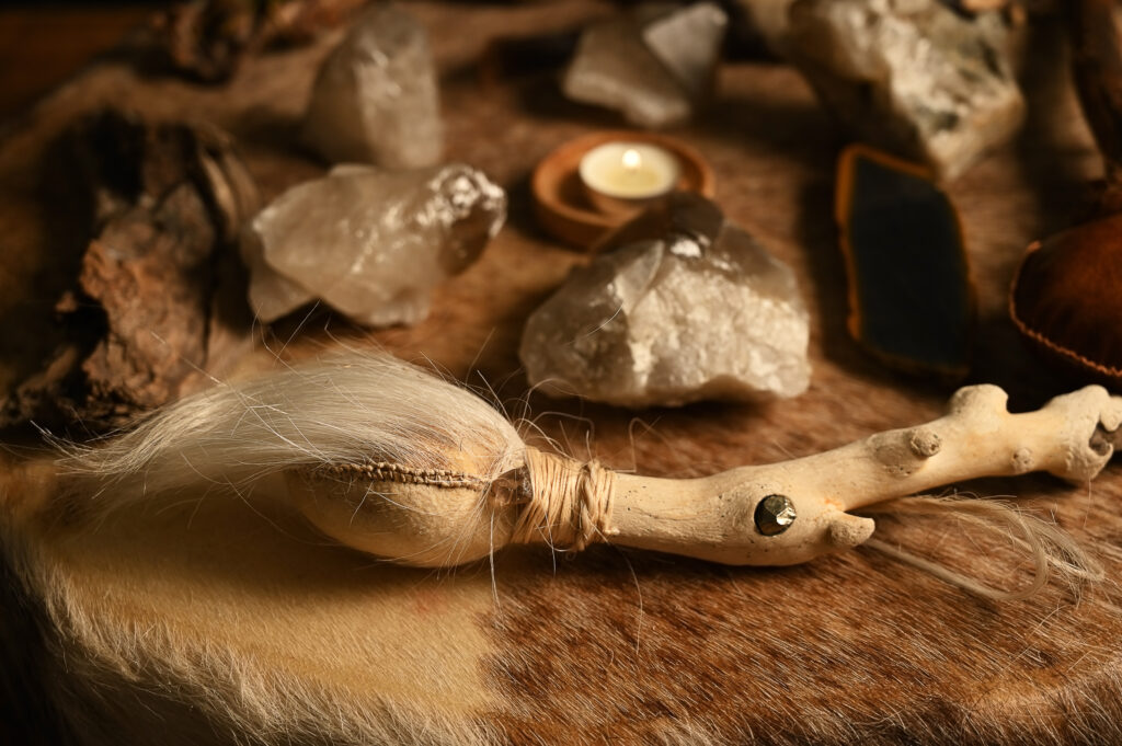 Rugăciuni și ritualuri șamanice pentru câștigarea războiului din Ucraina, în locul de baștină al ministrului Serghei Șoigu