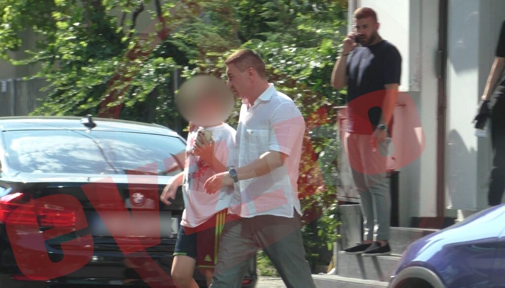 Cristi Borcea, un tată grijuliu. Cum l-am surprins pe milionar cu fiul din America. Video și Foto
