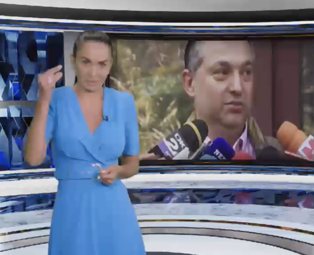 Gesturi sexuale la Realitatea Plus. Discurs halucinant: Ion Cristoiu și alți jurnaliști - fripturiști cu trompeta ruginită, Dan Andronic, o are "rușinos de mică"