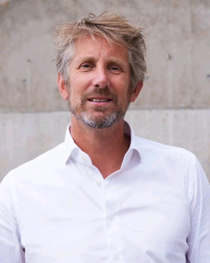 Edwin van der Sar, unul dintre cei mai mari portari din istorie, a făcut hemoragie cerebrală. Se afla în vacanță
