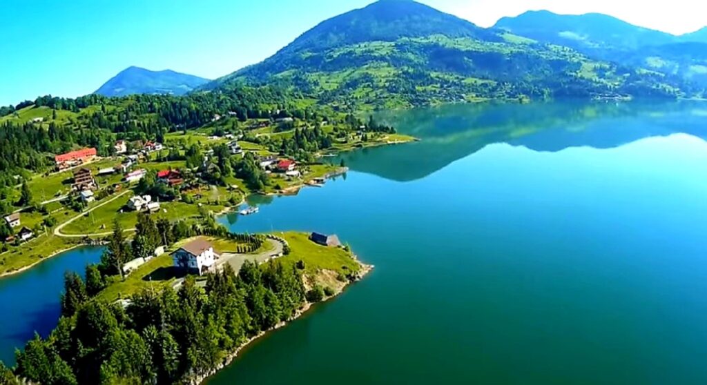 Stațiunea de basm din inima României, o provocare pentru aventurieri. Video