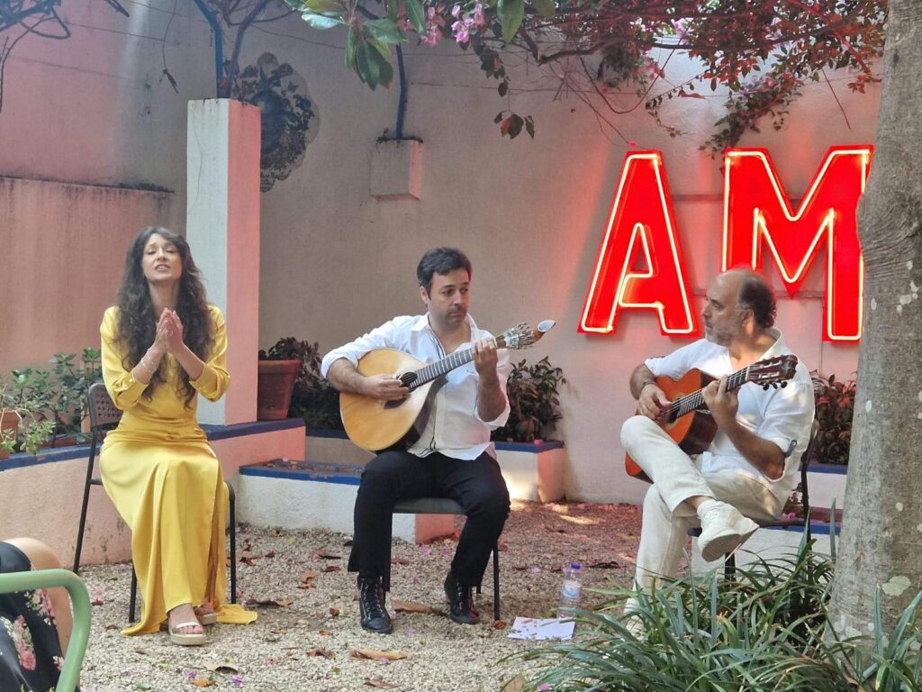 Ioana Dichiseanu, recital fado la Casa Amaliei Rodrigues din Lisabona