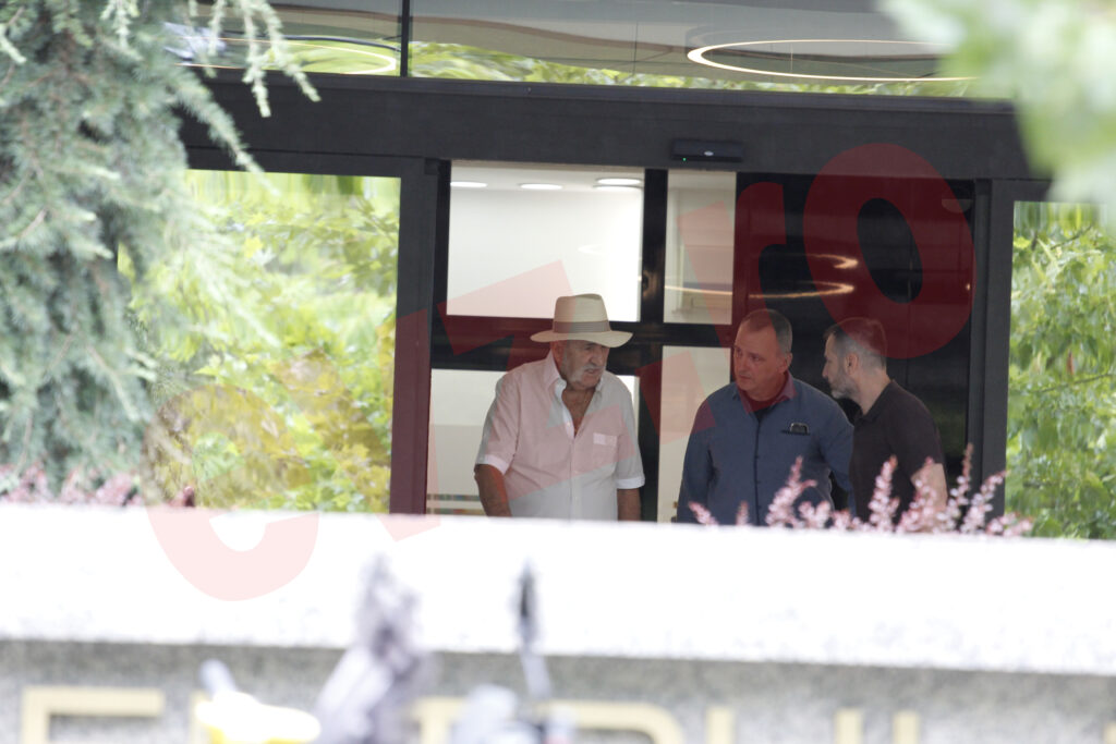 Ion Țiriac's grandchildren left Romania. Their mother moved to Dubai