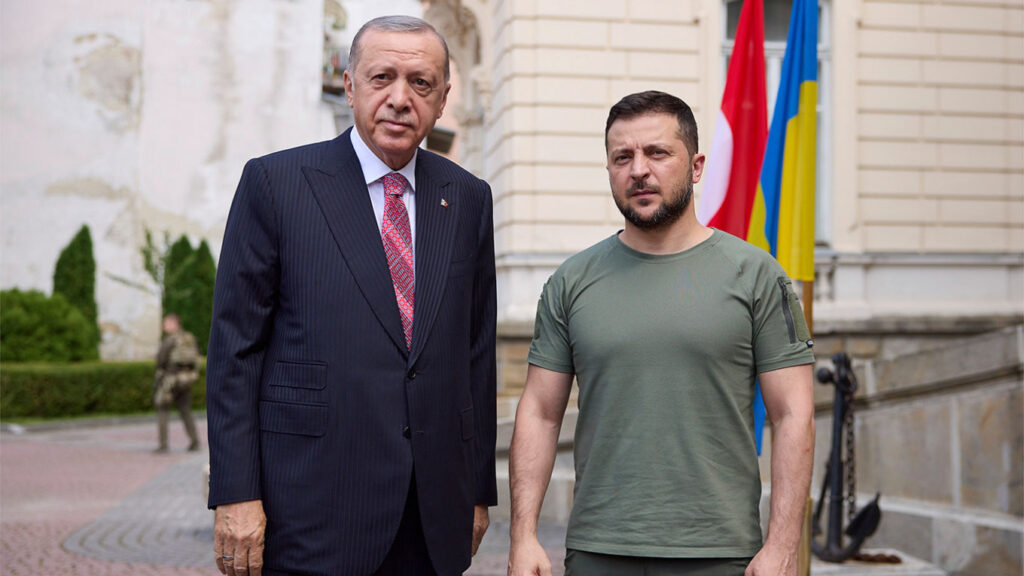 Discuții cruciale între Zelenski şi Erdogan la prima lor întâlnire după invazia Rusiei în Ucraina