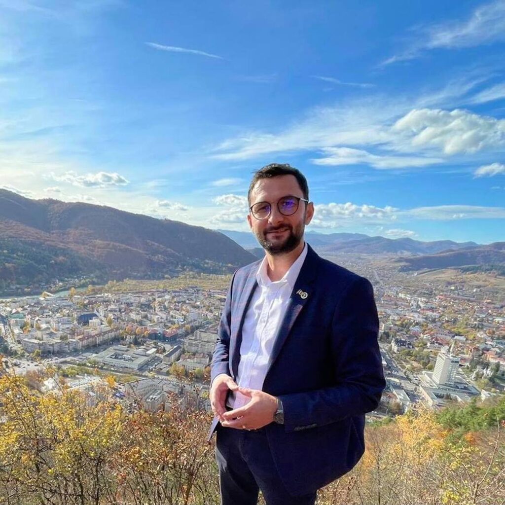Piatra-Neamț a renăscut sub Andrei Carabelea. Primarul supranumit "Bolojan de Moldova"