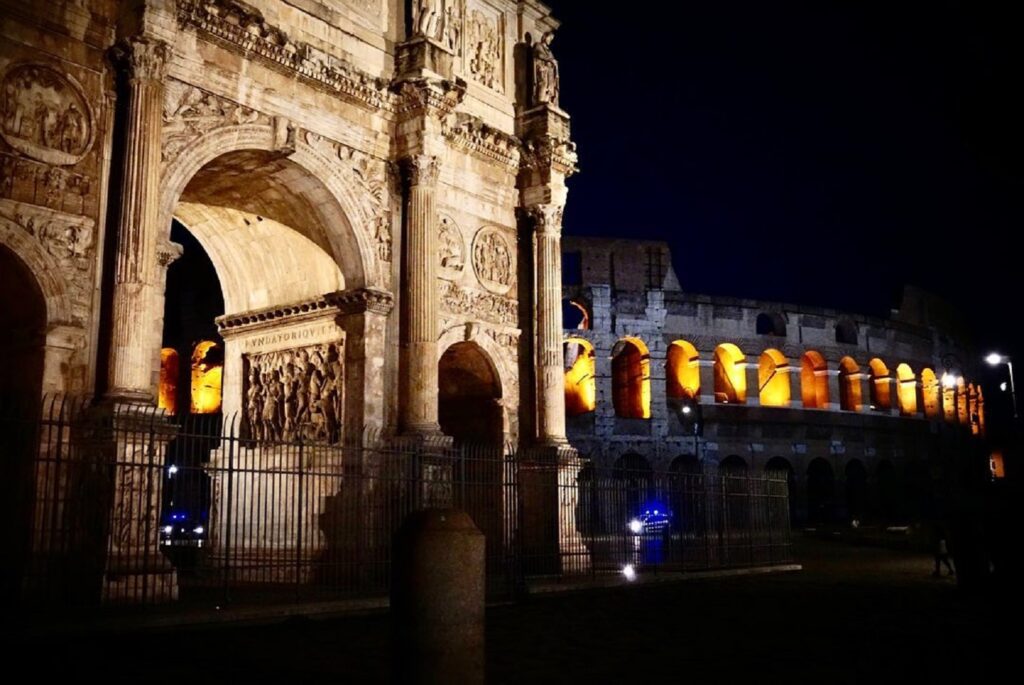 Cea mai faimoasă clădire construită vreodată. Unde se află bucata lipsă. Foto