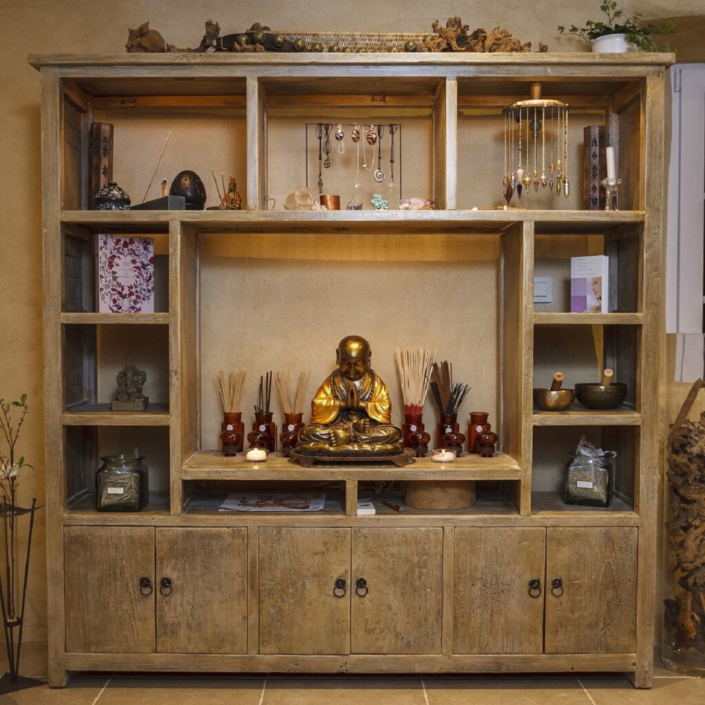 Obiecte care nu trebuie să lipsească din holul locuinței. Atrag banii şi norocul