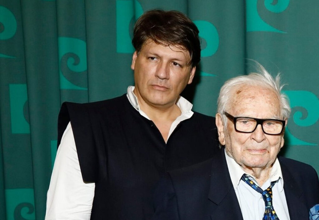 Bătaie pe averea lui Pierre Cardin. Testamentul care i-a încăierat pe nepoți