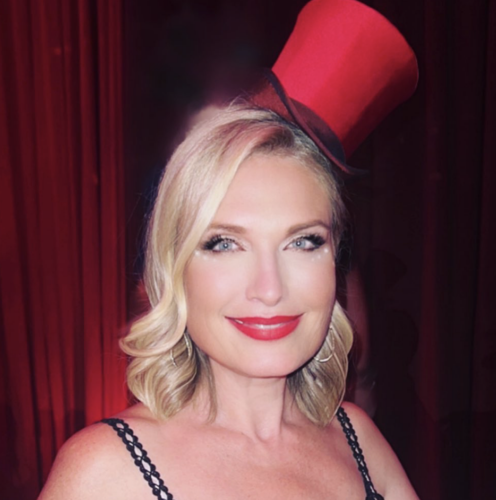 Sora lui Elon Musk, Tosca, plătește scump celebritatea fratelui. Cum explodează prețurile