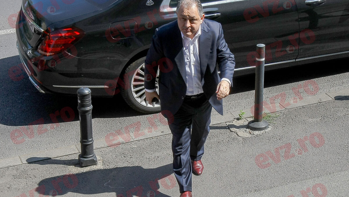 Piedone s-ar putea retrage. E atacat în propriul fief