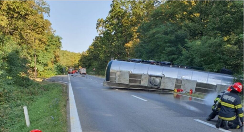 Accident grav între Pitești și Râmnicu Vâlcea. Trafic blocat spre Valea Oltului