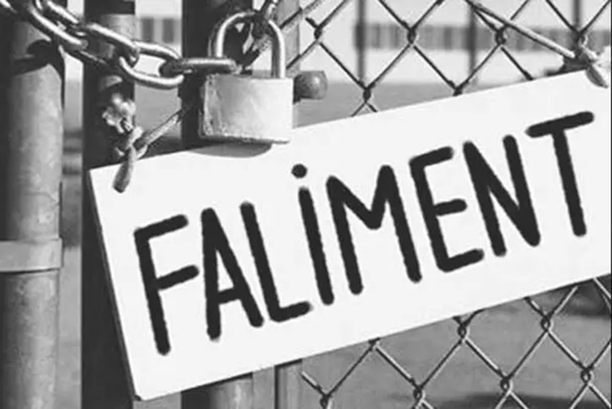 Cum a fost pierdută industria românească de armament. De la Uzina Mecanică Cugir la importuri din SUA