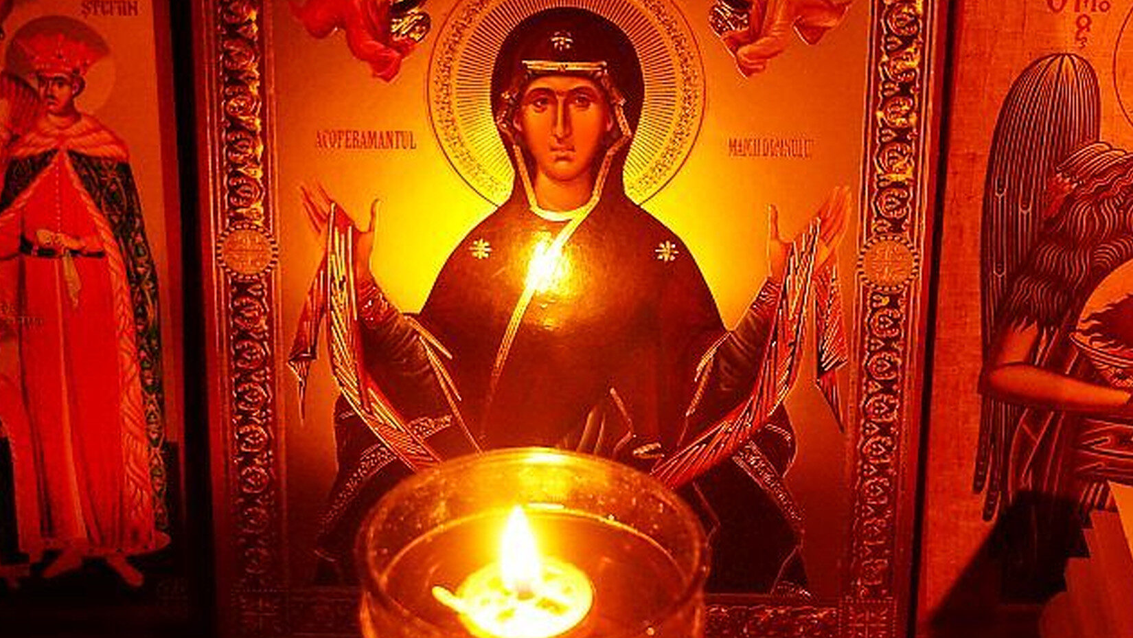 Acatistele Icoanelor Maicii Domnului se citesc pentru întărirea familiei și protejarea de necazuri